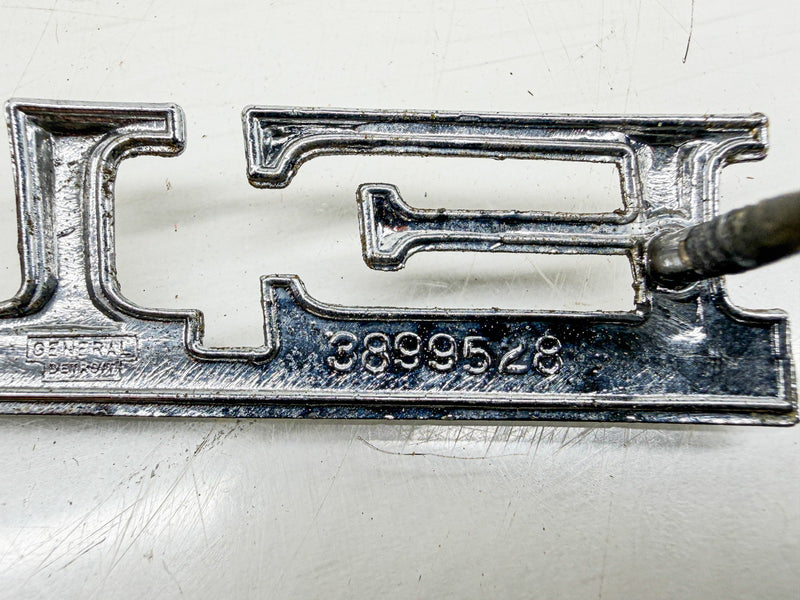 Vintage 1967 1968 1969 CHEVY EL CAMINO SCRIPT EMBLEM GM 3899528 E10-63
