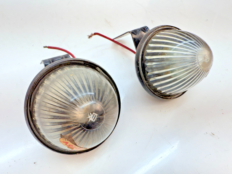 Yankee Auto Truck-Lite Universal Clear Clearance Light Assembly Pair 86 B2-2