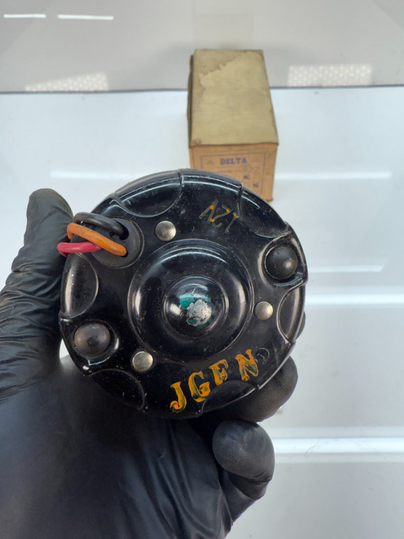 NOS DELTA HEATER MOTOR 822 ROTATION C.W - 5/16" SHAFT DIAMETER 12V 2SD C19-24