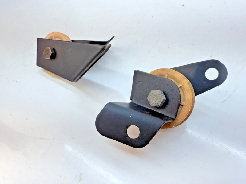 OEM 1959 1960 CHEVROLET Impala Set BRAKE CABLE GUIDES Rollers B74-22