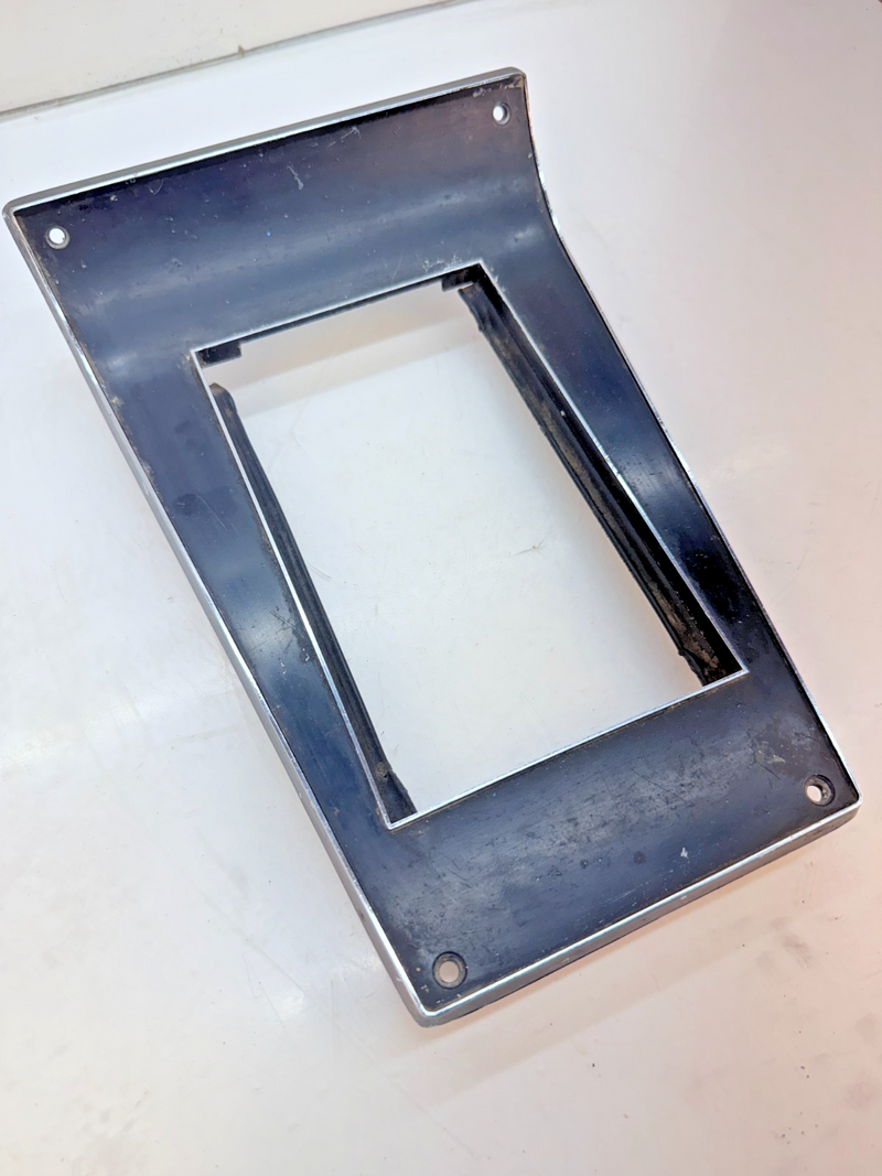 OEM 1970 1971 1972 Camaro Z28 Automatic Transmission Shift Plate 39775877 B81-32