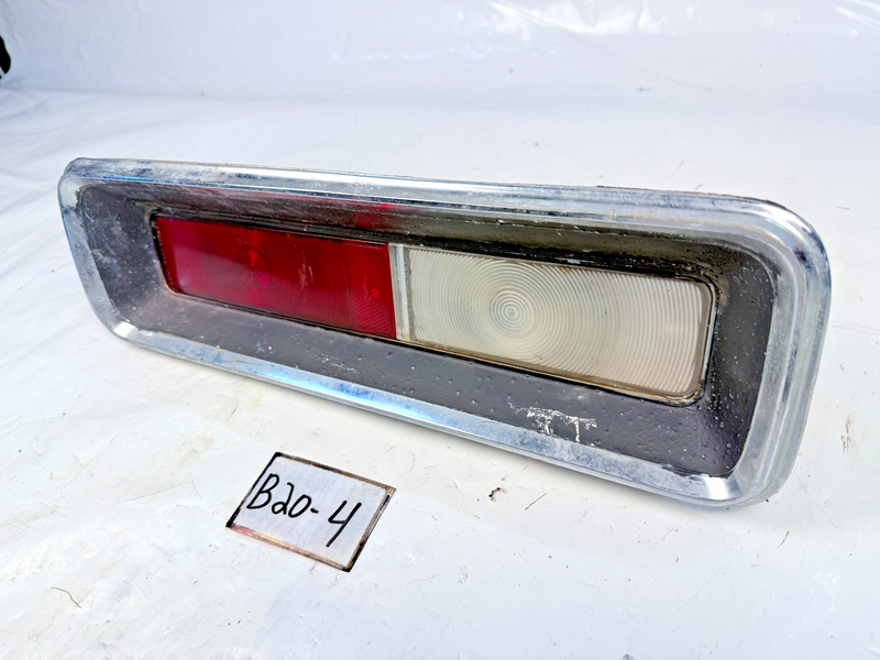 OEM 1967 1968 CHEVY CAMARO LEFT DRIVER SIDE TAIL LIGHT 5959299 LH B20-4