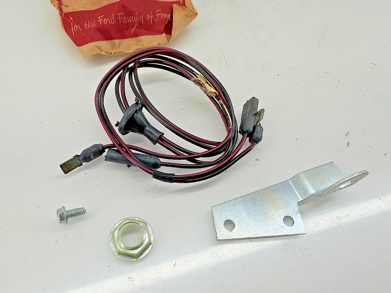 NOS 1962 1963 Fairlane 500 Meteor 3-Speed BACK UP LAMP WIRING KIT C2OZ-15A490-A1