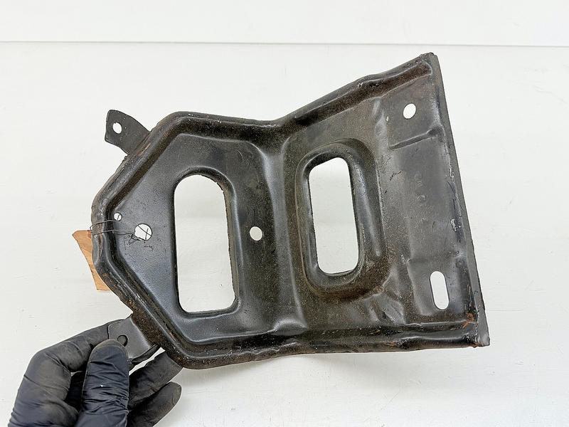 NOS 1971 - 1974 Ford Pinto Station Wagon HOOD LATCH SUPPORT D1FZ-16707-A C58-29