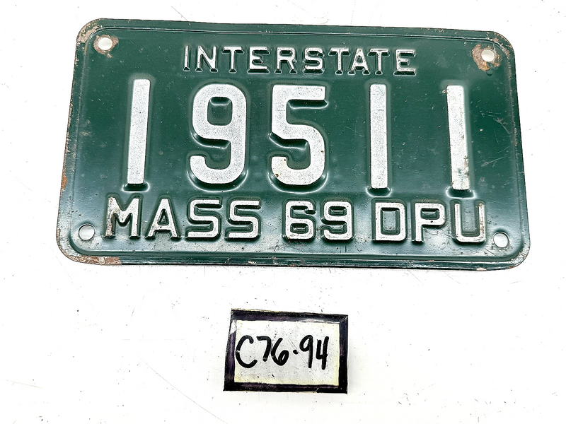 Orig. Paint 1969 INTERSTATE DPU 19511 Massachusetts License Plate C76-94