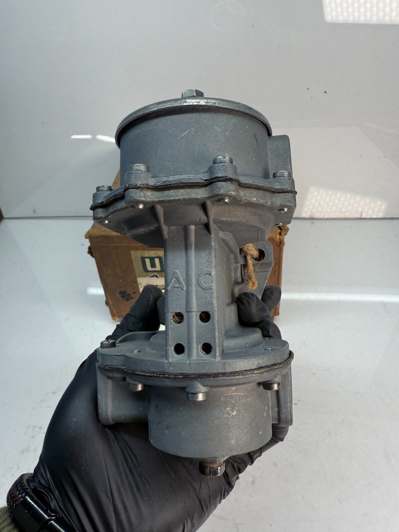 AC 1935 - 1936 Oldsmobile Six 6 cyl. NORS REBUILT Fuel Pump 1521785 418 F-10