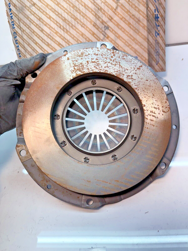 NOS DAIKIN / EXEDY SUBARU Clutch Pressure Plate FJC504 1400 1600 1800 C12-15