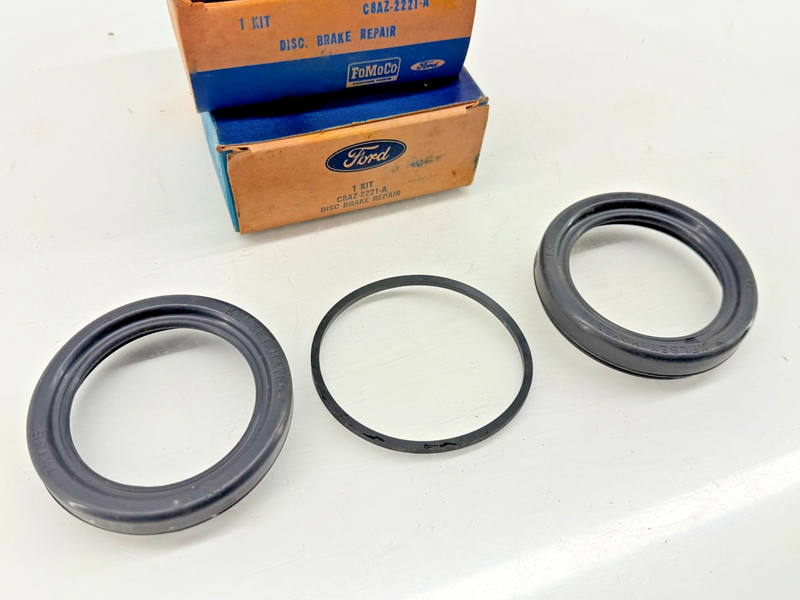 (1) NOS 1968 - 1972 Ford TBird Mercury Disc Brake Repair Kit C8AZ-2221-A C57-57