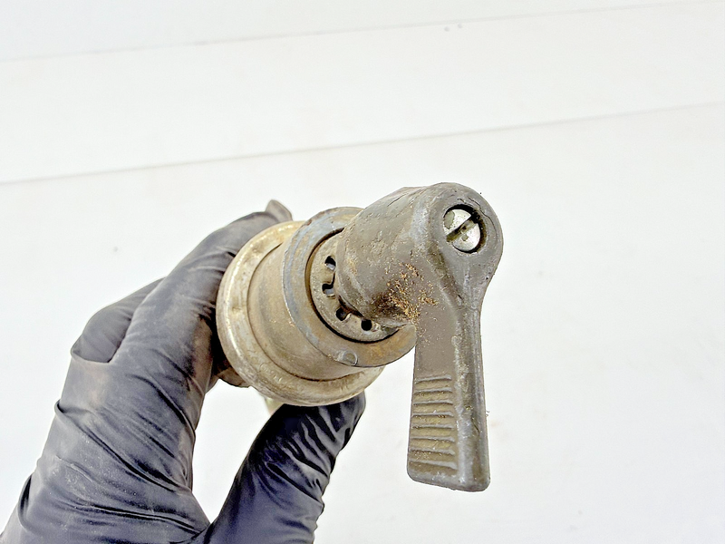 Vintage Ford GPW Willys MB ROTARY SWITCH MS 39060-2 C48-33