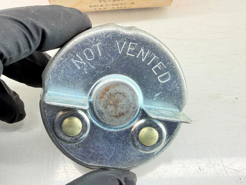 NOS 1970 Ford Mustang Cougar Torino Gas Cap D0AZ-9030-A Shelby BOSS C56-29
