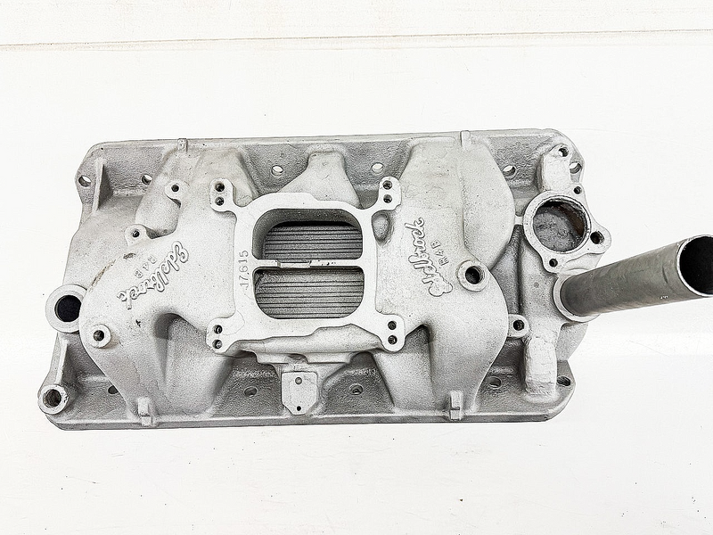 Edelbrock R4B Jeep AMC 304 360 390 401 1966 - 69 V8 Aluminum Intake Manifold M-8