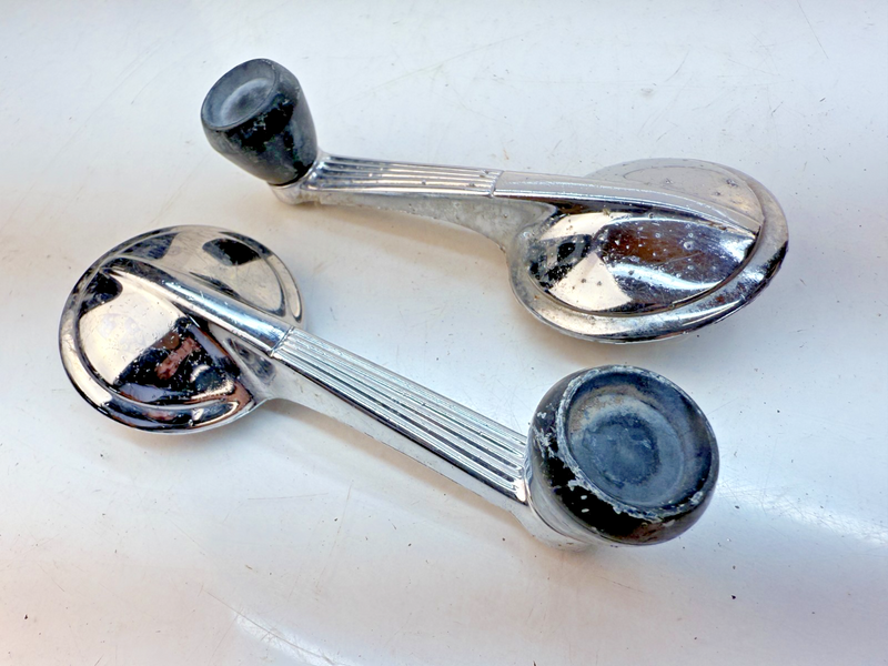 1949 - 1962 Chevy Corvette Bel Air Impala PAIR Door Window Crank Handle B79-47