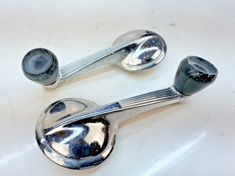 1949 - 1962 Chevy Corvette Bel Air Impala PAIR Door Window Crank Handle B79-47