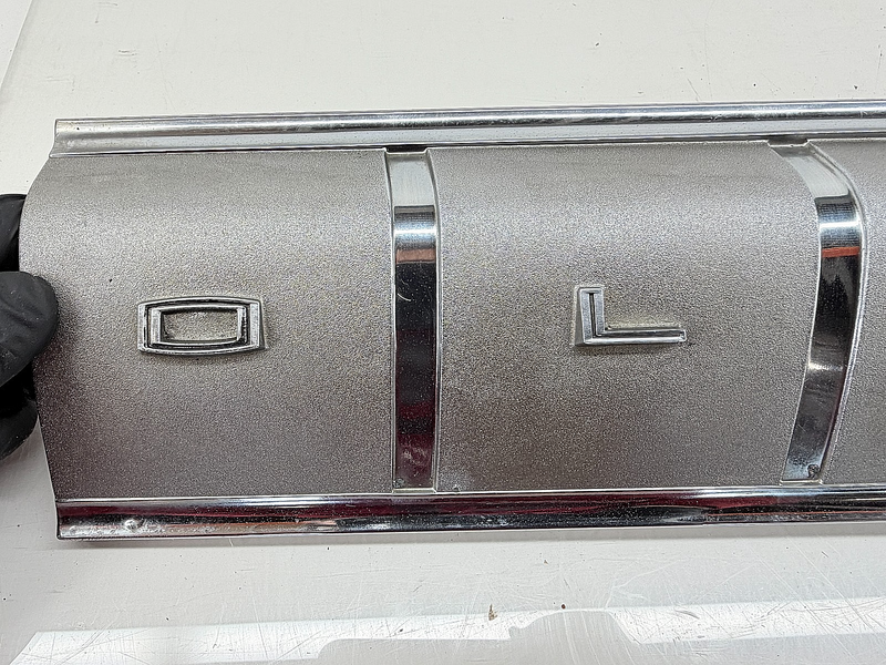 OEM 1964 Oldsmobile Cutlass F85 442 Rear Tailpiece Trim Panel 4408423 OLDS S-128