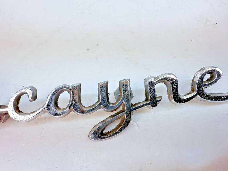 OEM 1964 CHEVROLET BISCAYNE CHROME QUARTER PANEL SCRIPT EMBLEM 4886814 E7-4