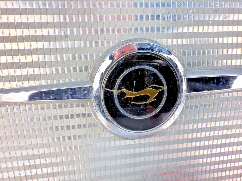 OEM 1962 Chevy Impala Super Sport Lower RIGHT Dash Panel Trim & Emblem B62 61-31