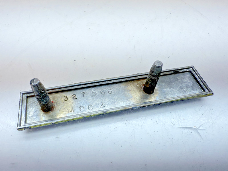 OEM GM Custom Chrome Metal Emblem Badge 327566 E6-118