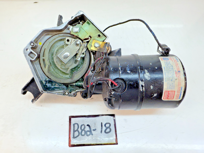 OEM GM 1968 - 74 Firebird Camaro Chevelle Wiper Motor Washer Pump 4918077 B82-18