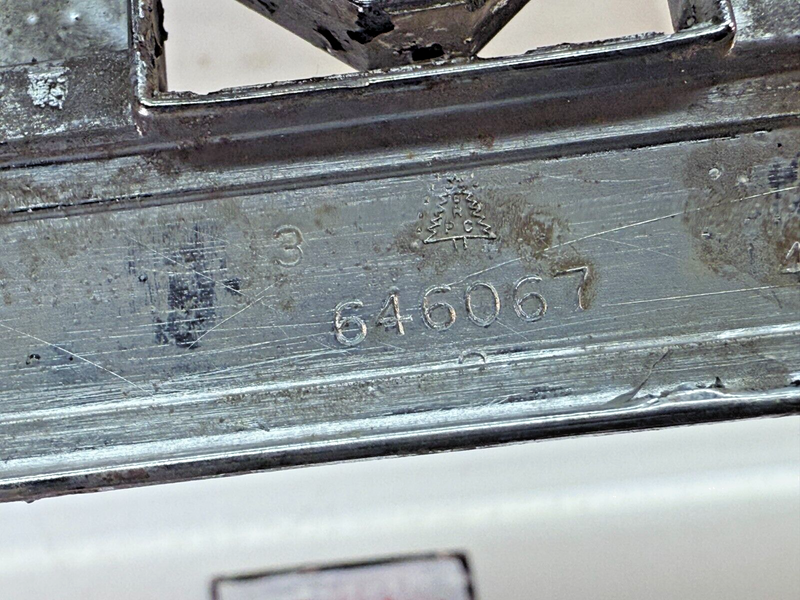 OEM 1969 - 1972 GMC Truck Factory V8 Fender Emblem 69 70 71 72 B32-161