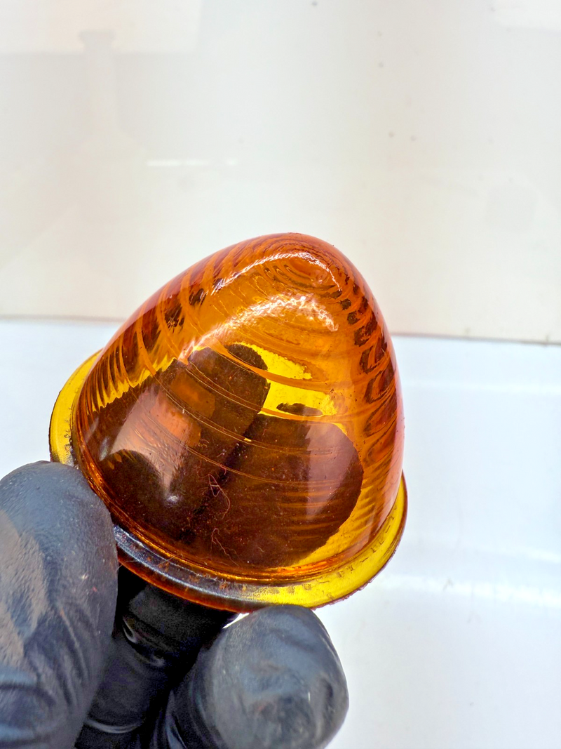 VINTAGE OEM K-D BL25 AMBER Glass Beehive Tail Light Lens B78-12