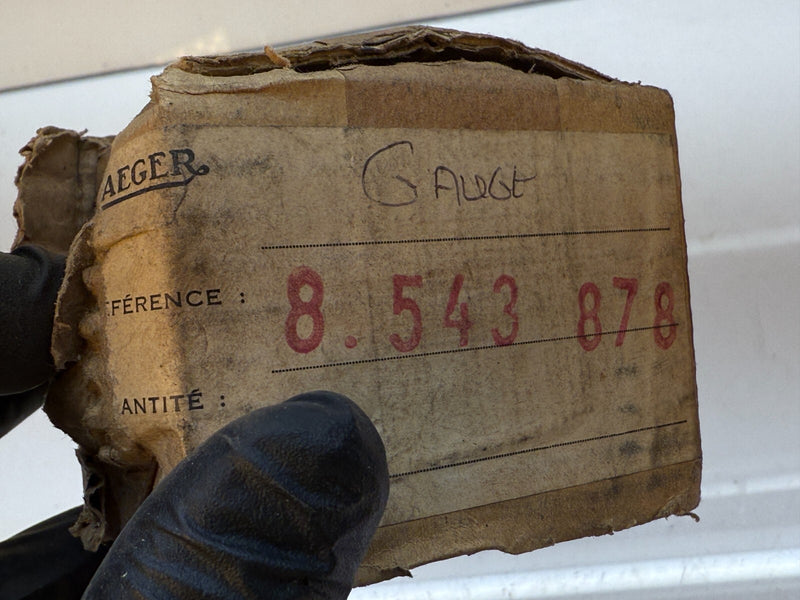 NOS 1956-1961 RENAULT DAUPHINE FUEL GAUGE Petrol Gasoline Level Meter C19-12