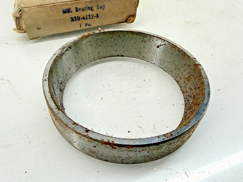 NOS 1953 Ford Truck Differential Bearing Cup B3D-4222-A C62-52