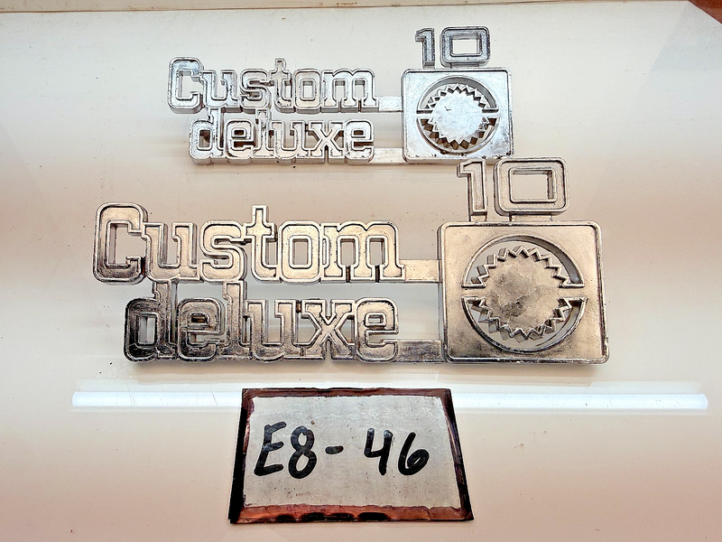 OEM 1975 - 1980 Front Fender "Custom Deluxe 10" EMBLEM Set Squarebody 349682 GM