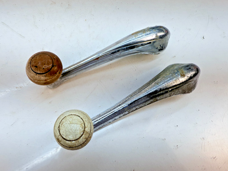 OEM 1941 1942 1943 1944 1948 Ford Interior Window Cranks 11-A-7023348 B79-24