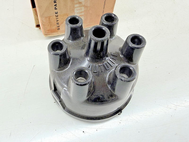 NOS AUTOLITE DH-4 DISTRIBUTOR CAP 1948 - 1973 FORD 6 CYL 7HA-12106 C77-36