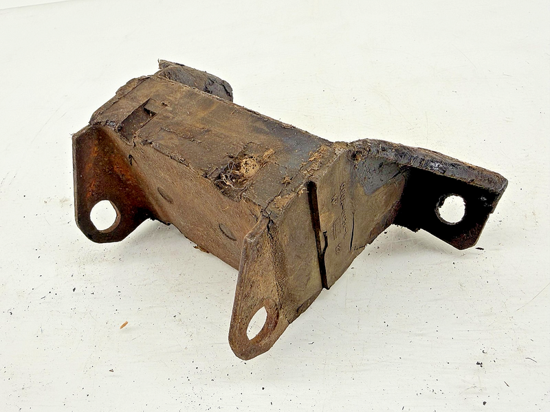 OEM 1966 - 1969 Falcon Fairlane Torino Ranchero 289 302 351W MOTOR MOUNT B78-46