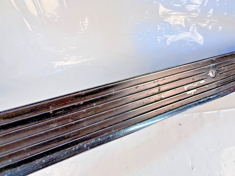 OEM 1962 Pontiac Grand Prix Tail Panel Trunk Lid Molding Trim Cover Emblem U3B-4