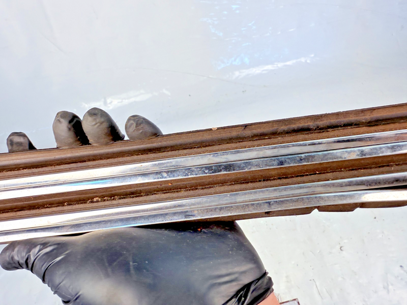 OEM 1959 1960 Chevy Impala WINDOW BELT LINE Moulding Trim Bel Air 59 B75-44