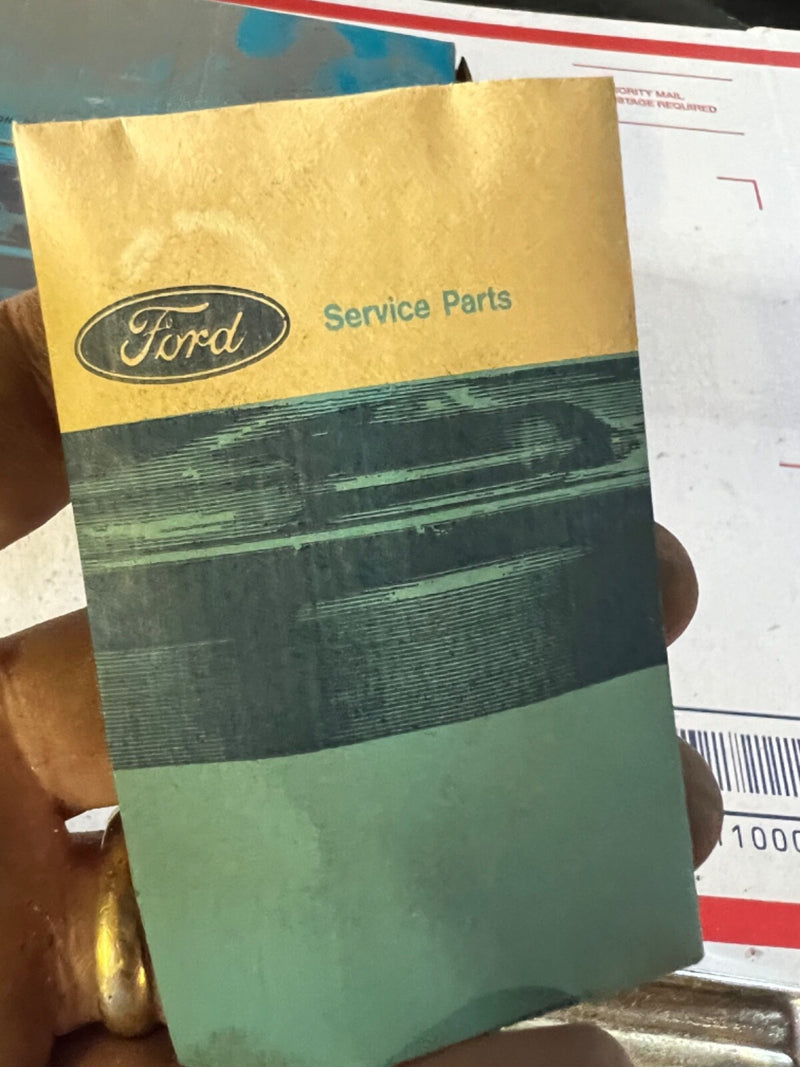 NOS 1962 Ford Thunderbird Quarter Panel Trim Molding Ornament C2SZ-63290A76-B 1*