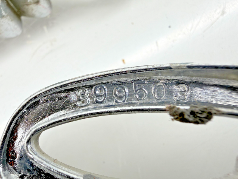 OEM 1968 1969 Oldsmobile Cutlass Front Fender Script Emblem Set 399503 E9-53