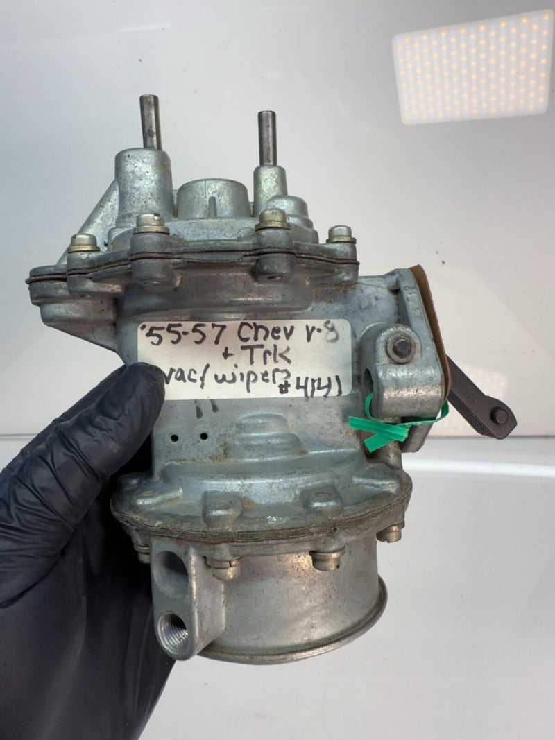 NORS AC 1955-1957 Chevrolet V8 Dual Action Fuel Pump 4141 C21-9