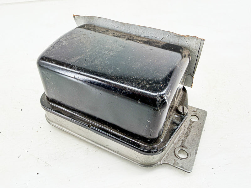 Vintage 1960 1961 RAMBLER 12 VOLT VOLTAGE REGULATOR HOLLEY VR-35 C47-92