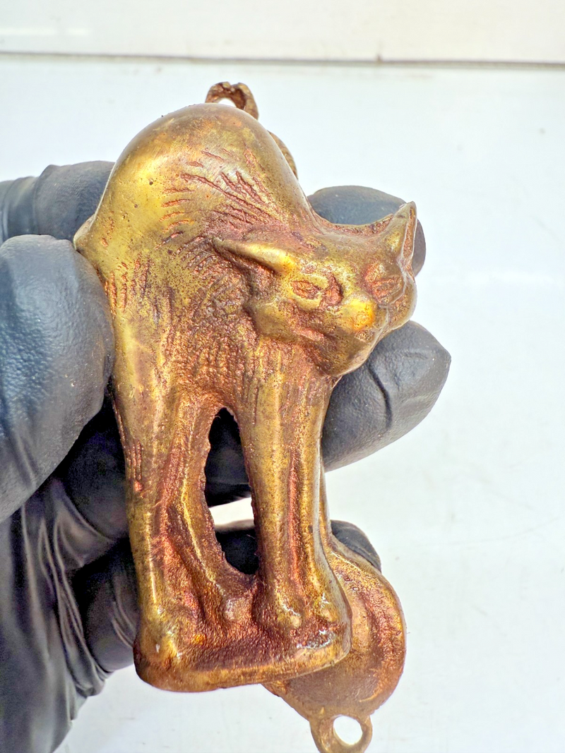 Vintage Brass Cat Door Knocker Arched Back Halloween Scaredy Cat 3.5" B68-31