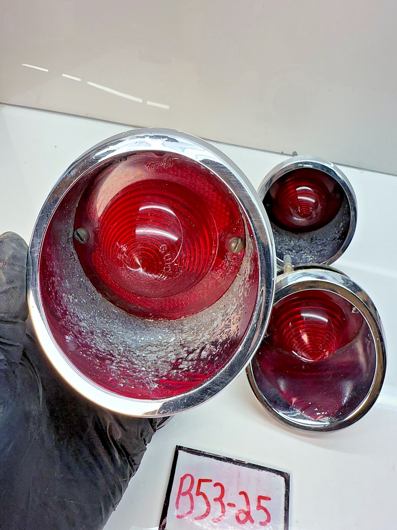 OEM 1963 – 1967 Corvette Tail Lamp Light Assembly Original GUIDE Set of 4 B53-25