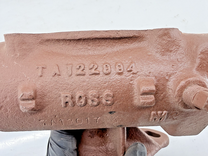 OEM 1946 - 1955 Willys Ross Steering Box Housing TA122994 P/U S/D S/W M38 C41-11