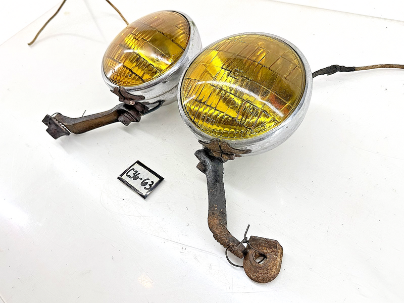 Original DIETZ N.Y. 510 FOG LIGHTS & Brackets MATCHING PAIR Ratrod Truck  C36-63