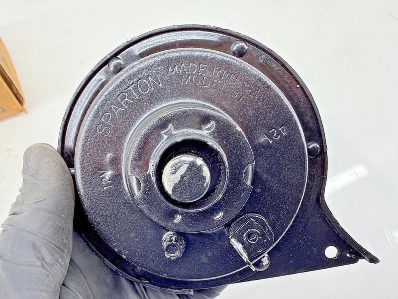 NOS 1983 - 1991 Ford LTD Crown Victoria Hi High Note Horn E3AZ-13832-A C50-18