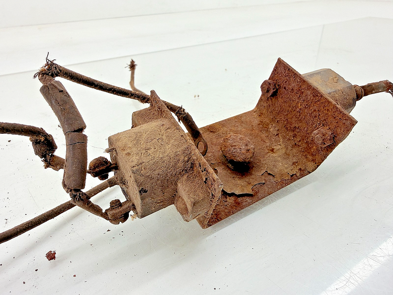 OEM Jeep Willys MB Ford GPW Dash Cluster Breaker & Bracket Military WWII C44-8