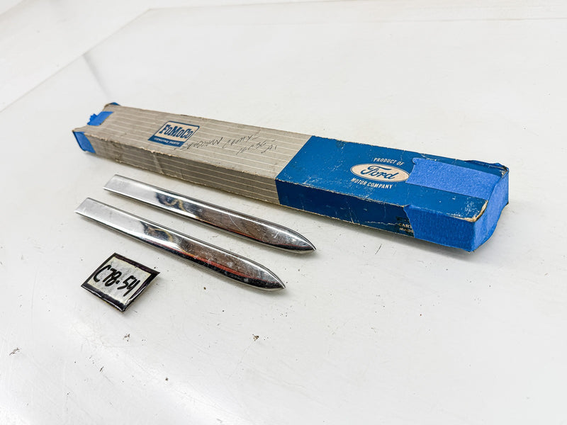 NOS 1964 MERCURY CHROME FENDER SPEAR MOLDING PAIR C4MY16036A C78-54