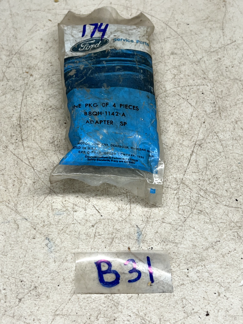 NOS 1957 Ford Heavy Duty Truck Rear Axle Stud Adapters B8QH-1142-A B31-174