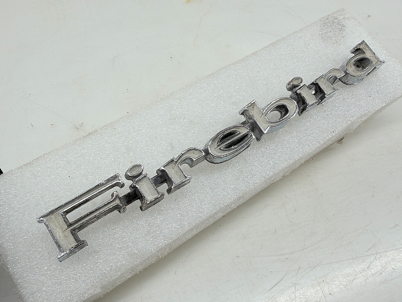 OEM 1967 - 1969 Pontiac Trans Am GM Firebird Front Fender Emblem 9796319 E9-110