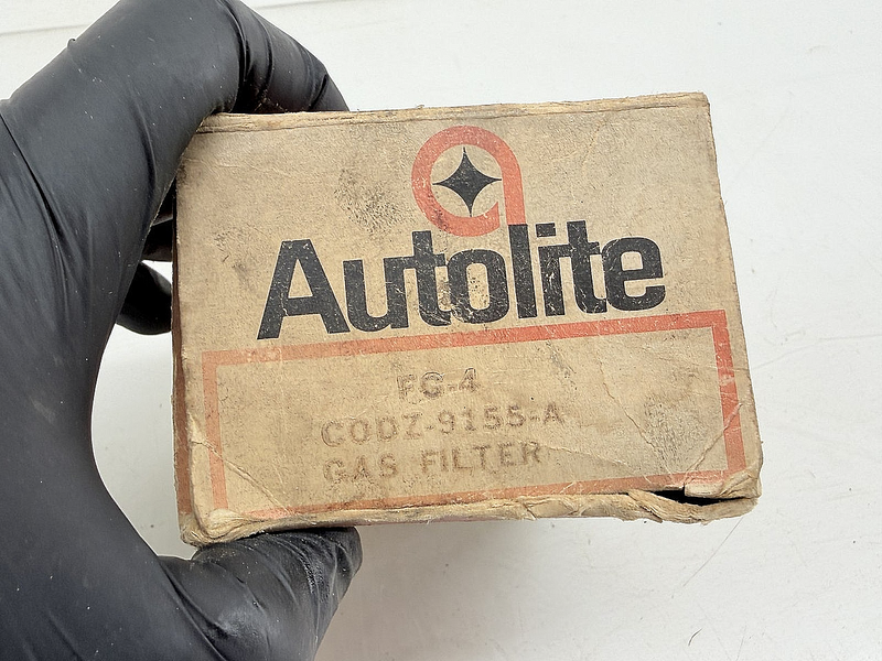 NOS 1959 - 1968 FORD FALCON THUNDERBIRD GAS FUEL FILTER C0DZ-9155-A C77-27