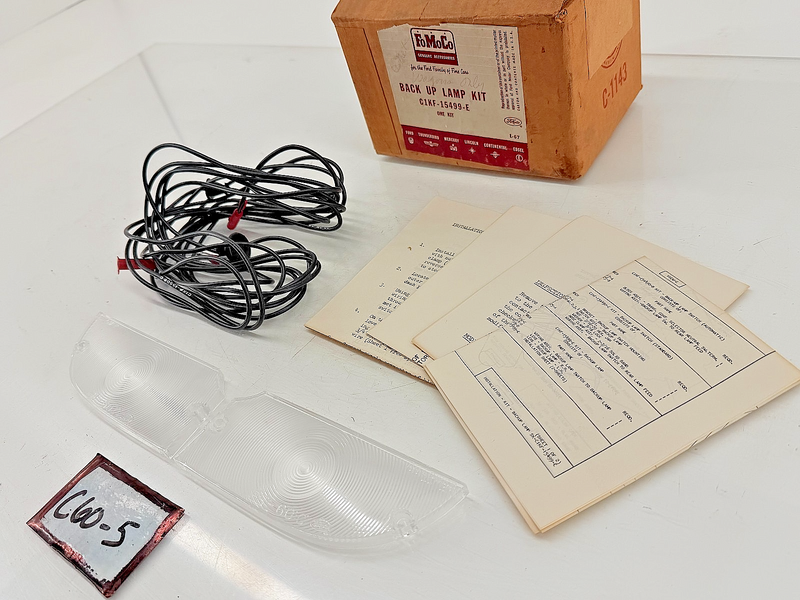 NOS 1960 1961 MERCURY COMET WAGON PAIR BACK UP LIGHT KIT C1KF-15499-E C60-5