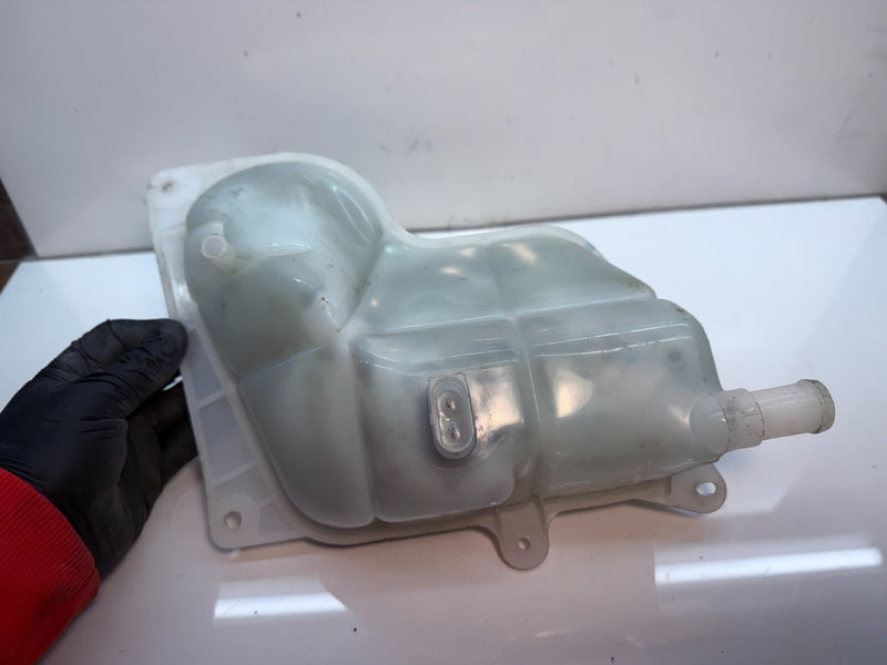02 03 04 05 VOLKSWAGEN PASSAT COOLANT RESERVOIR VW C14-11