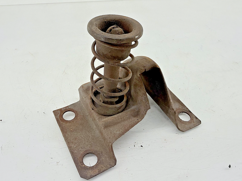 OEM 1967-81 Camaro, 1967-72 Chevelle Hood Safety Hood Latch Spring C49-18