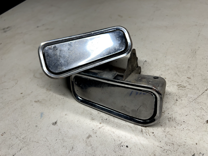 1969-1982 Corvette Exterior Outer Door Handle DOOR HANDLE SET U1A-B14